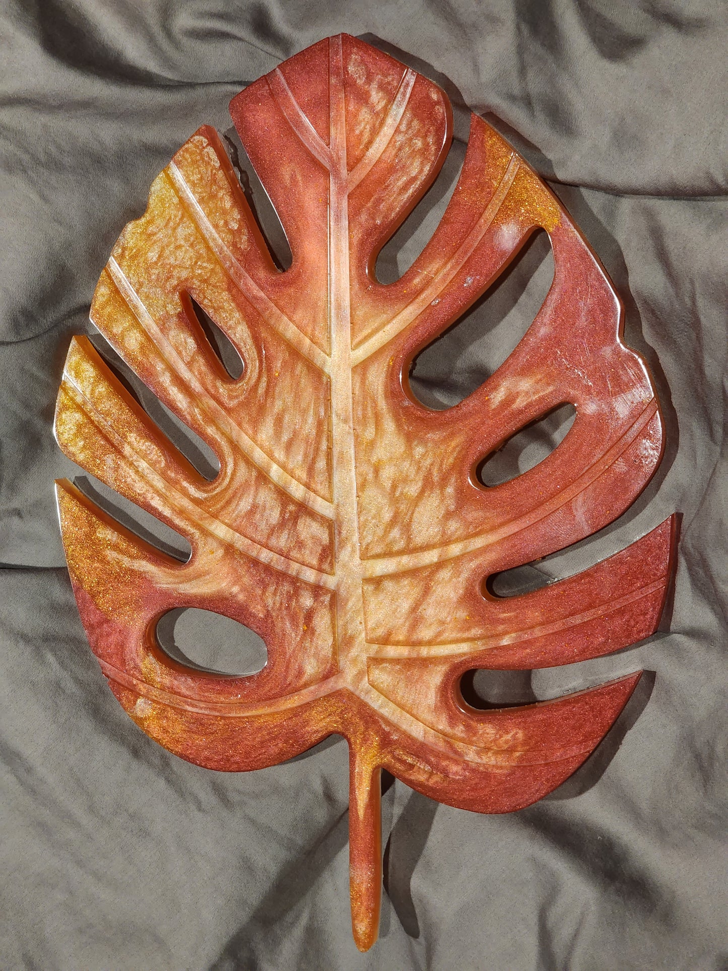 8.5 inch Firery Monstera Leaf